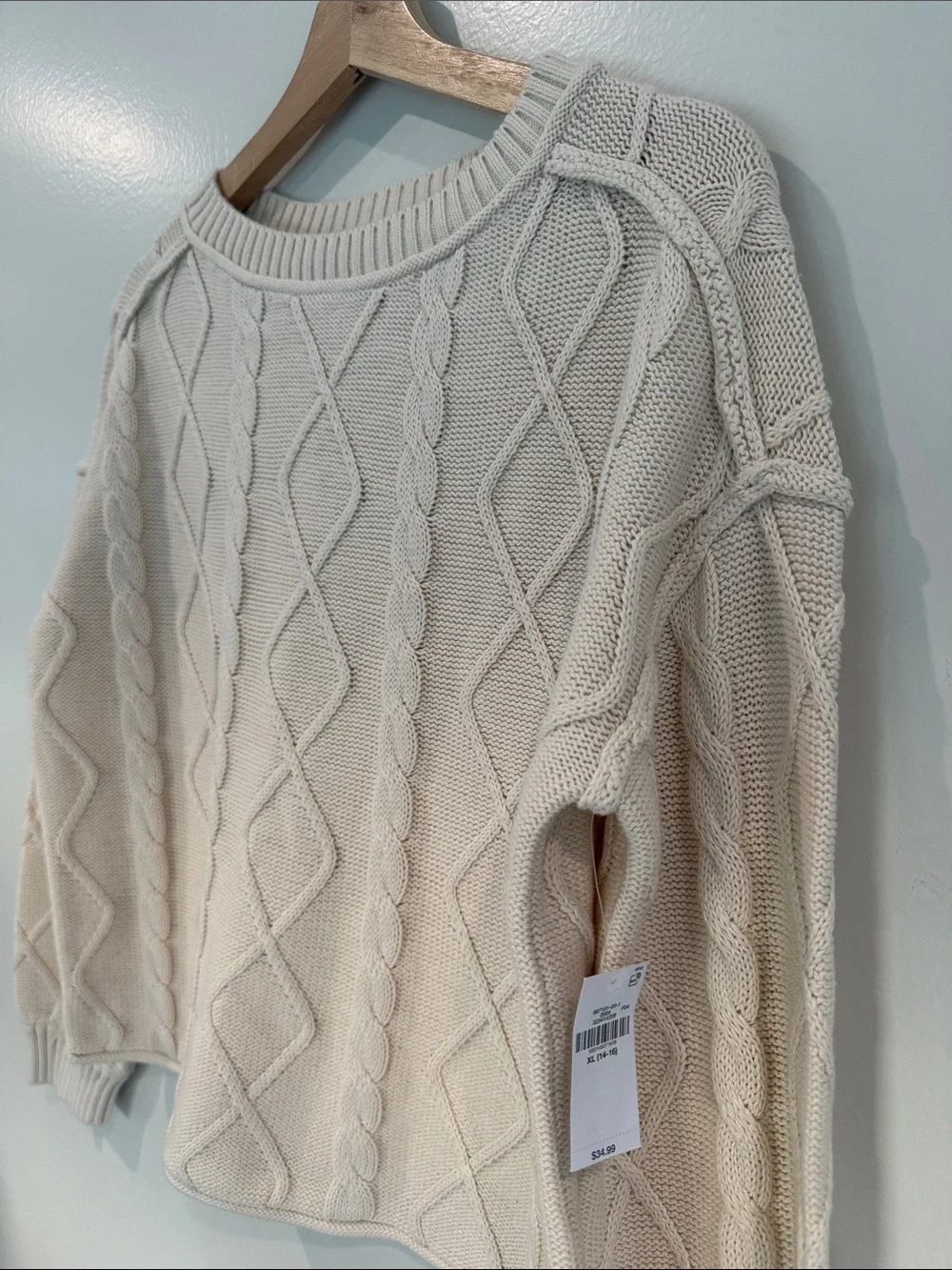 Old Navy Cream Over-sized Cable Knit Sweater - Kids, XL (14-16)
